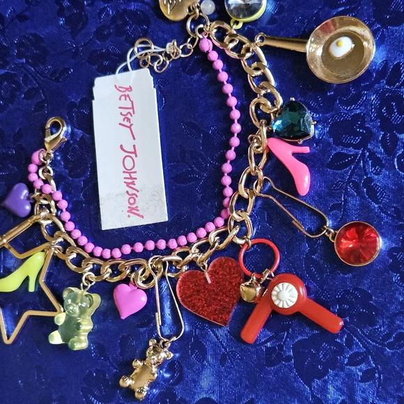 🍳👠100% Betsey Earrings & Bracelet SET RARE Skeleton Egg Blow Dryer NWT & NWOT - Picture 12 of 13